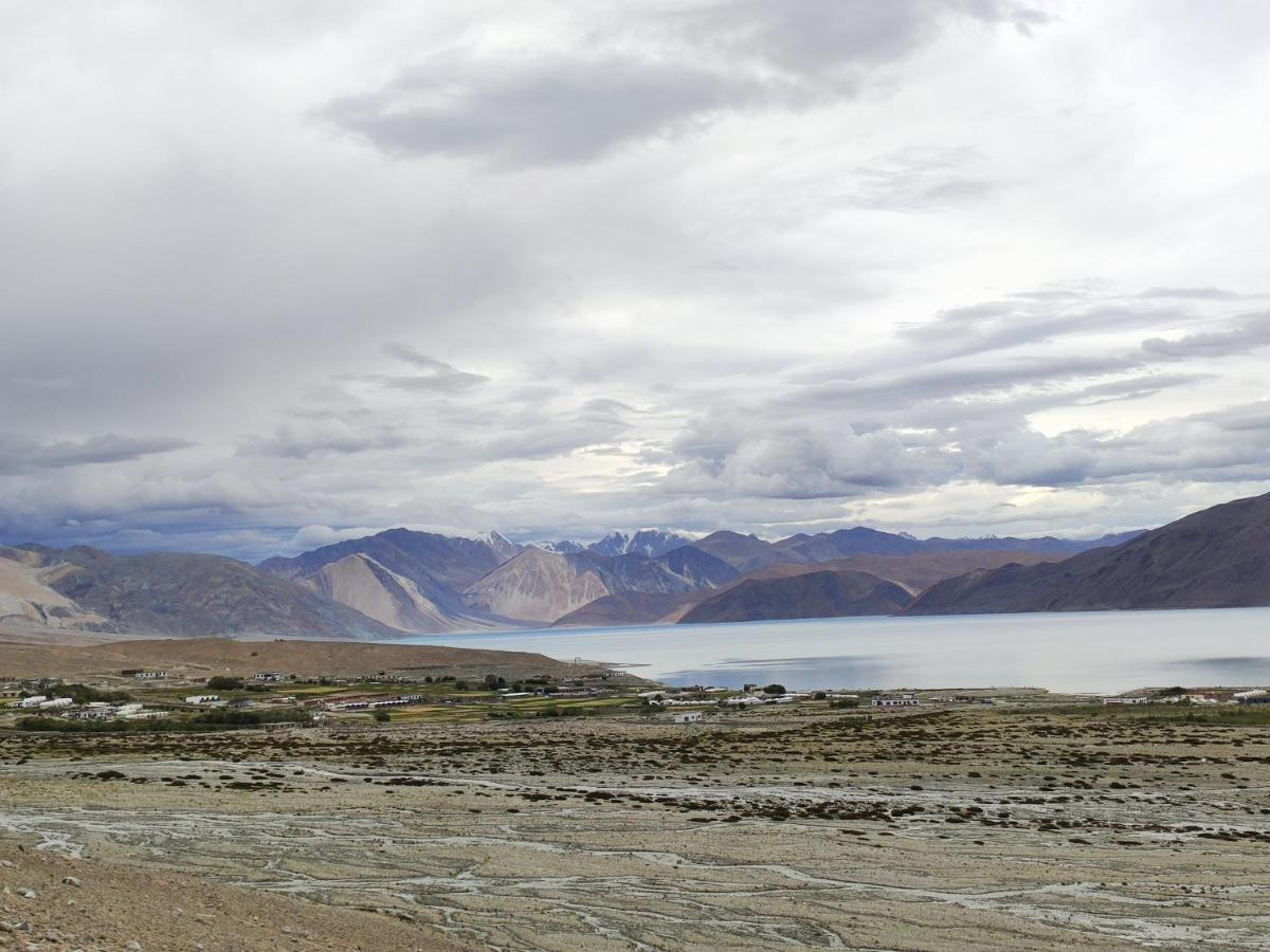 Astrostays At Pangong Spangmik Exteriör bild