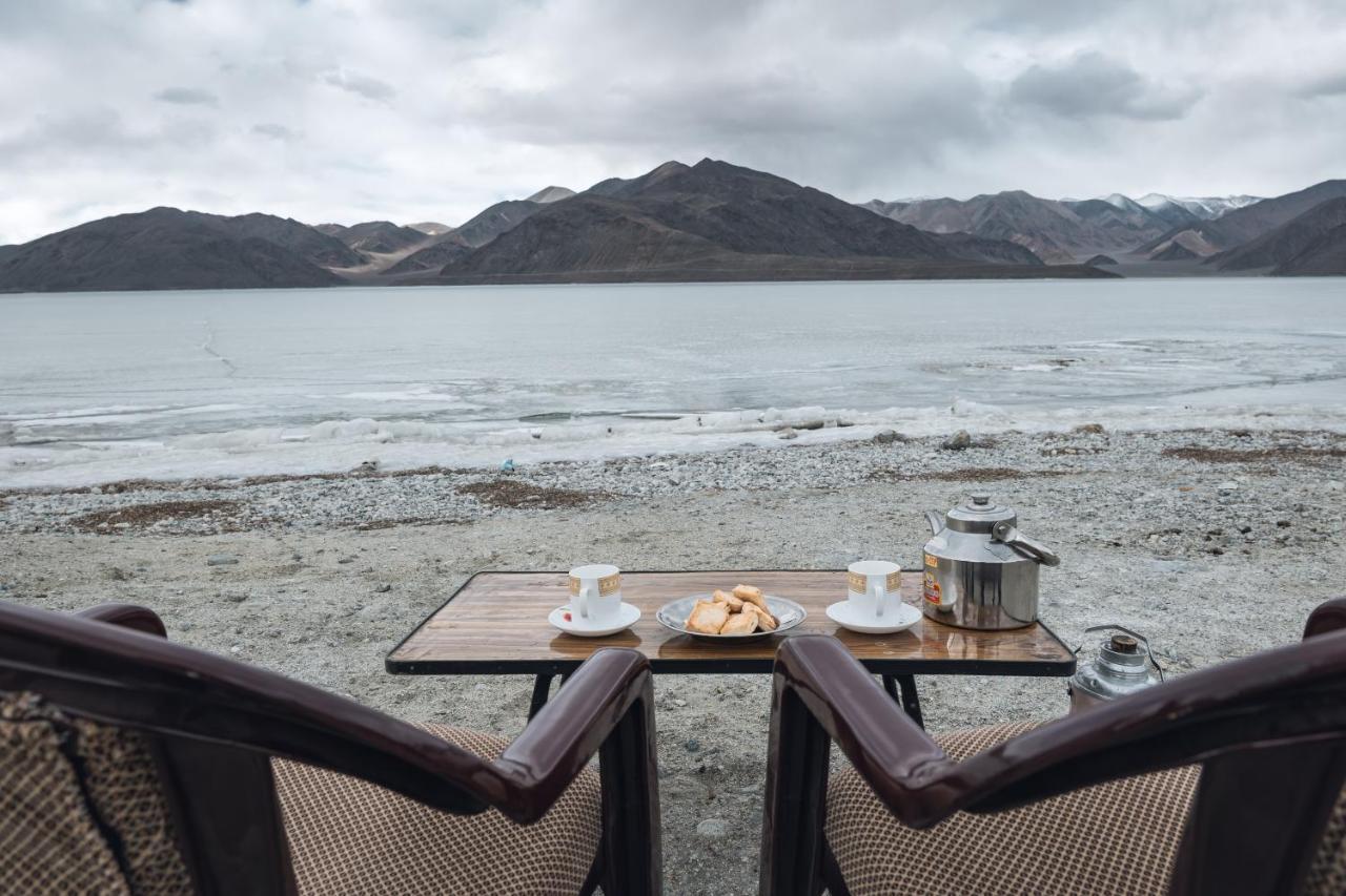 Astrostays At Pangong Spangmik Exteriör bild